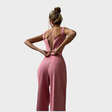 Karolina – Potężny Trójdzielny Kostium