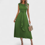 Andrea - Elegant sleeveless maxi dress with a round neckline