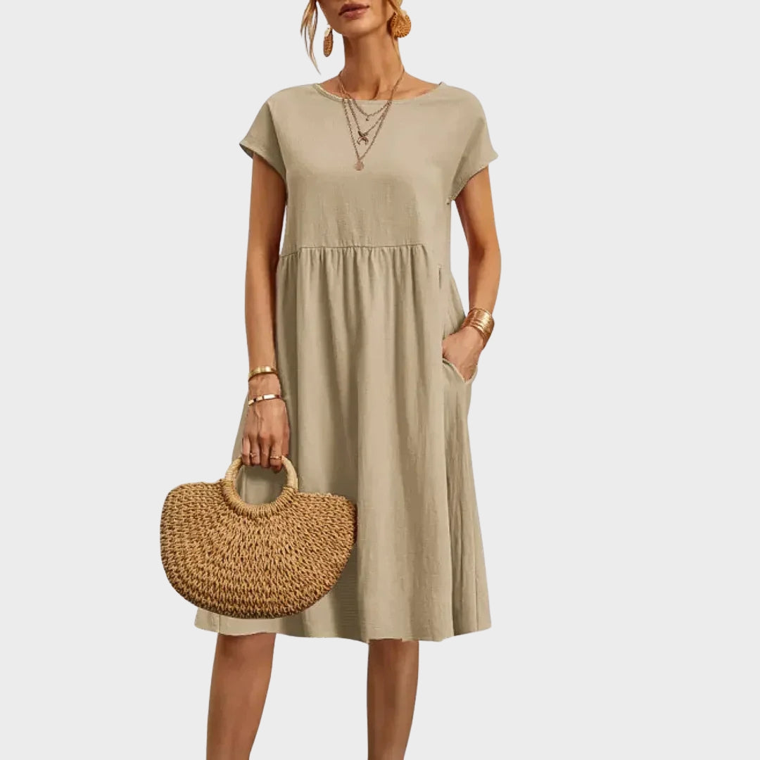 Anikka - Simple dress with pockets