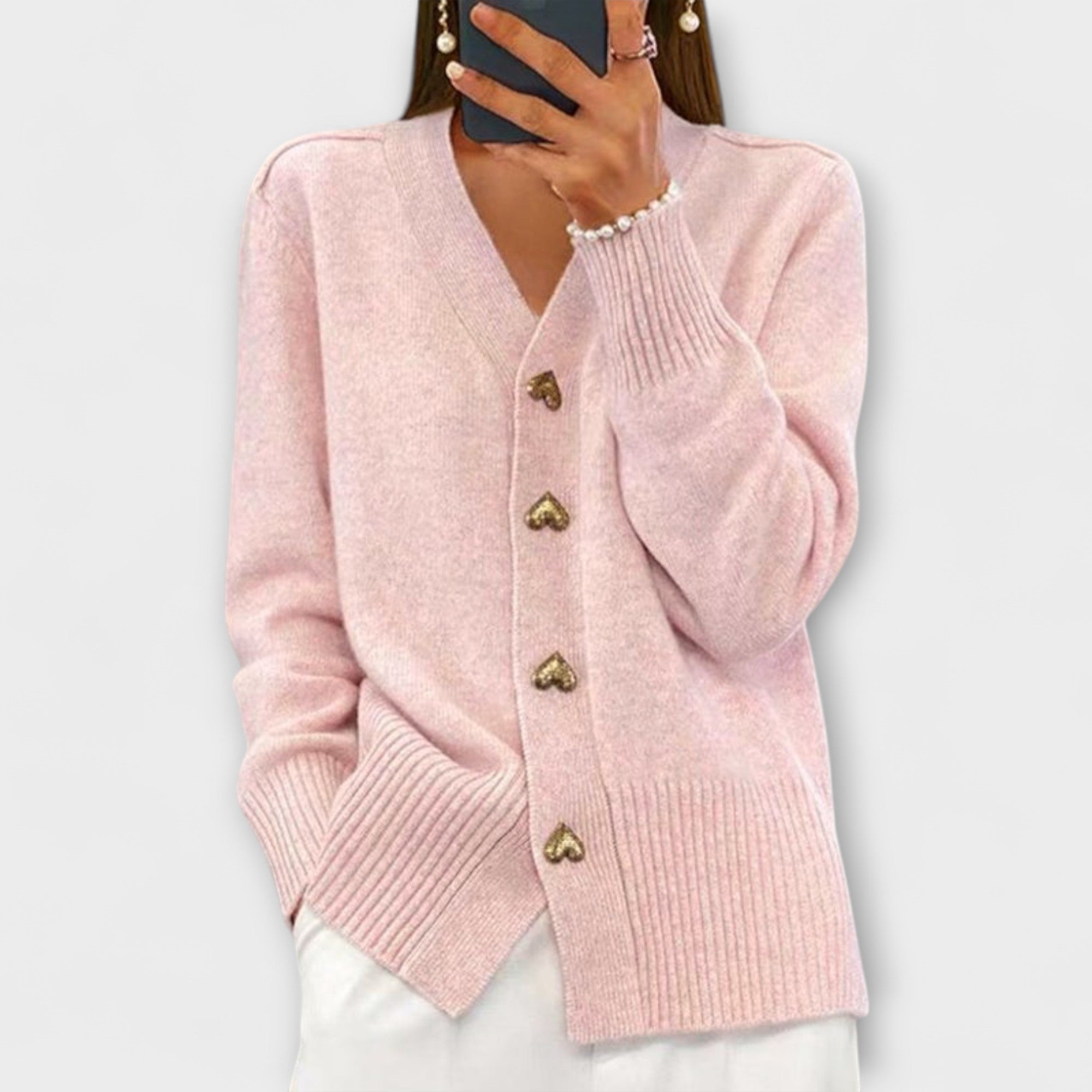 Mari – Damski sweter z dekoltem w serek w stylu vintage