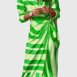 Everly™ | Stylowa Sukienka Kopertowa z Wzorem