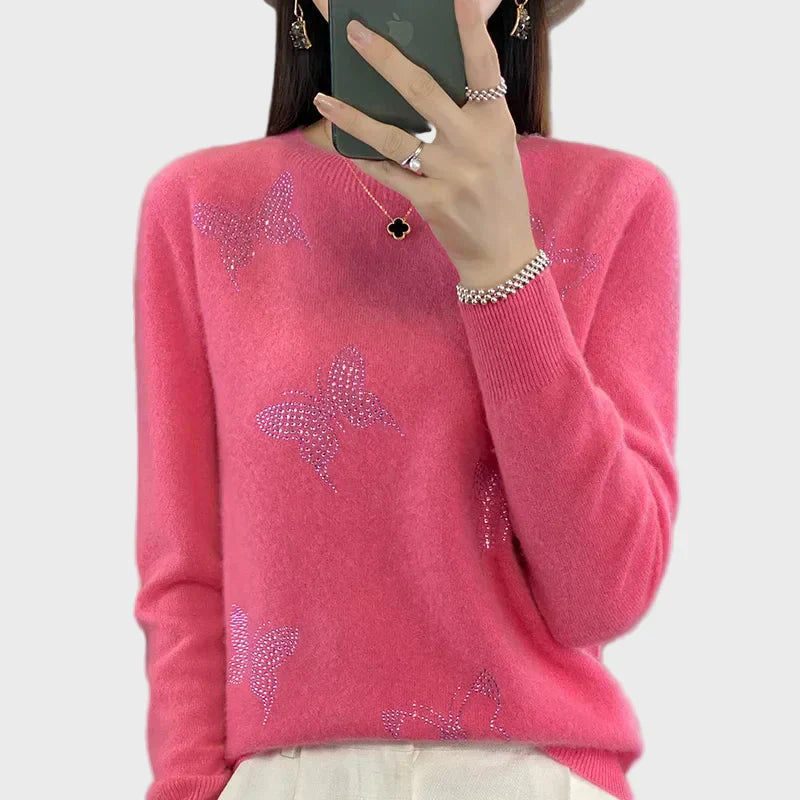 Damski pleciony sweter z wzorem motyla