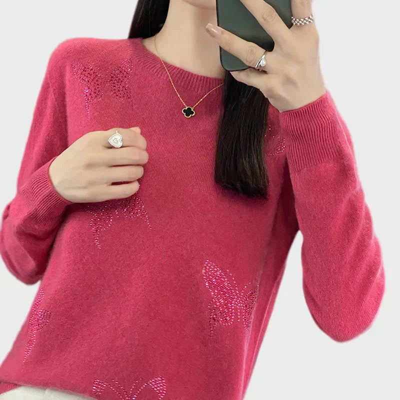 Damski pleciony sweter z wzorem motyla
