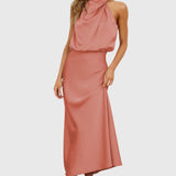 Ava™ | Glamourowy satynowy kombinezon