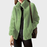 Wera – Puchowa kurtka zimowa z wysokim kołnierzem