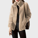 Wera – Puchowa kurtka zimowa z wysokim kołnierzem