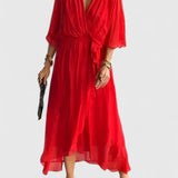 Nada | Elegancka Sukienka z Dekoltem w Kształcie V